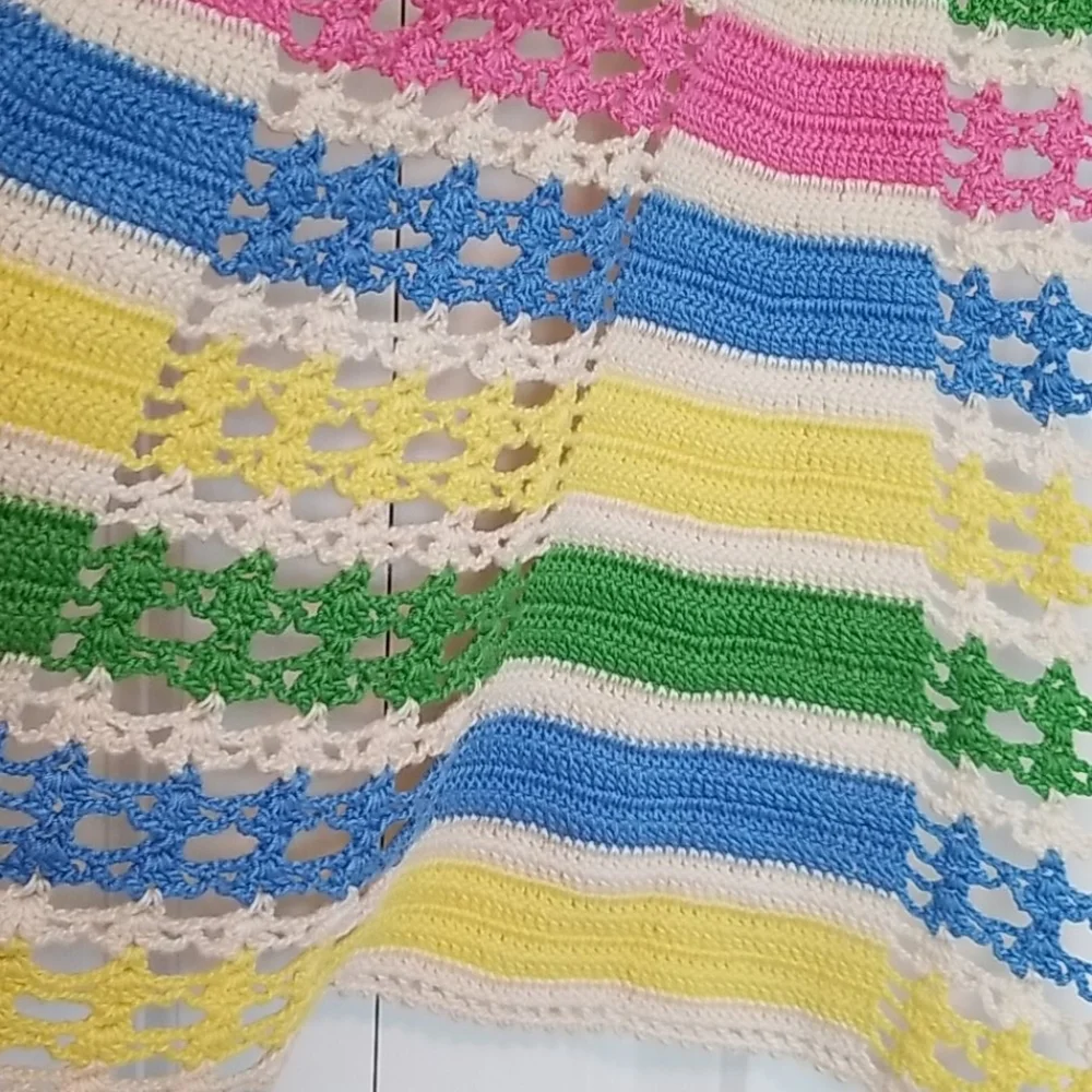 Vintage crochet cream, blue, pink half apron
